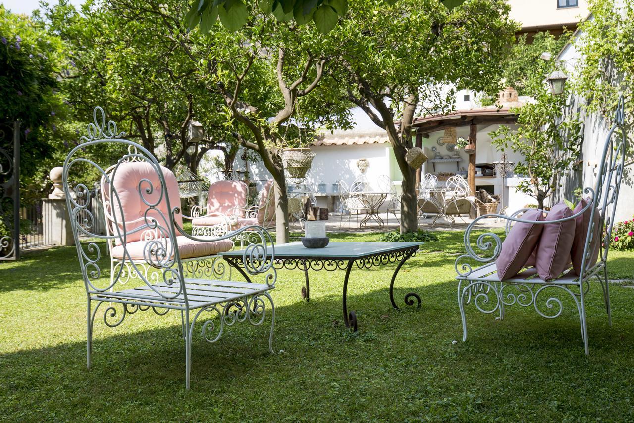 Palazzo Cacace Relais Bed & Breakfast Piano di Sorrento Exterior photo