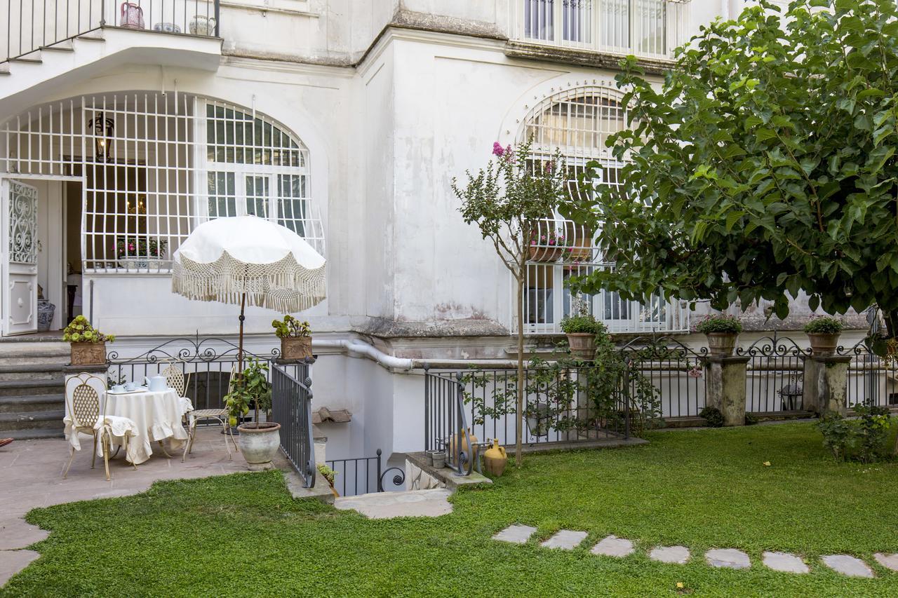 Palazzo Cacace Relais Bed & Breakfast Piano di Sorrento Exterior photo