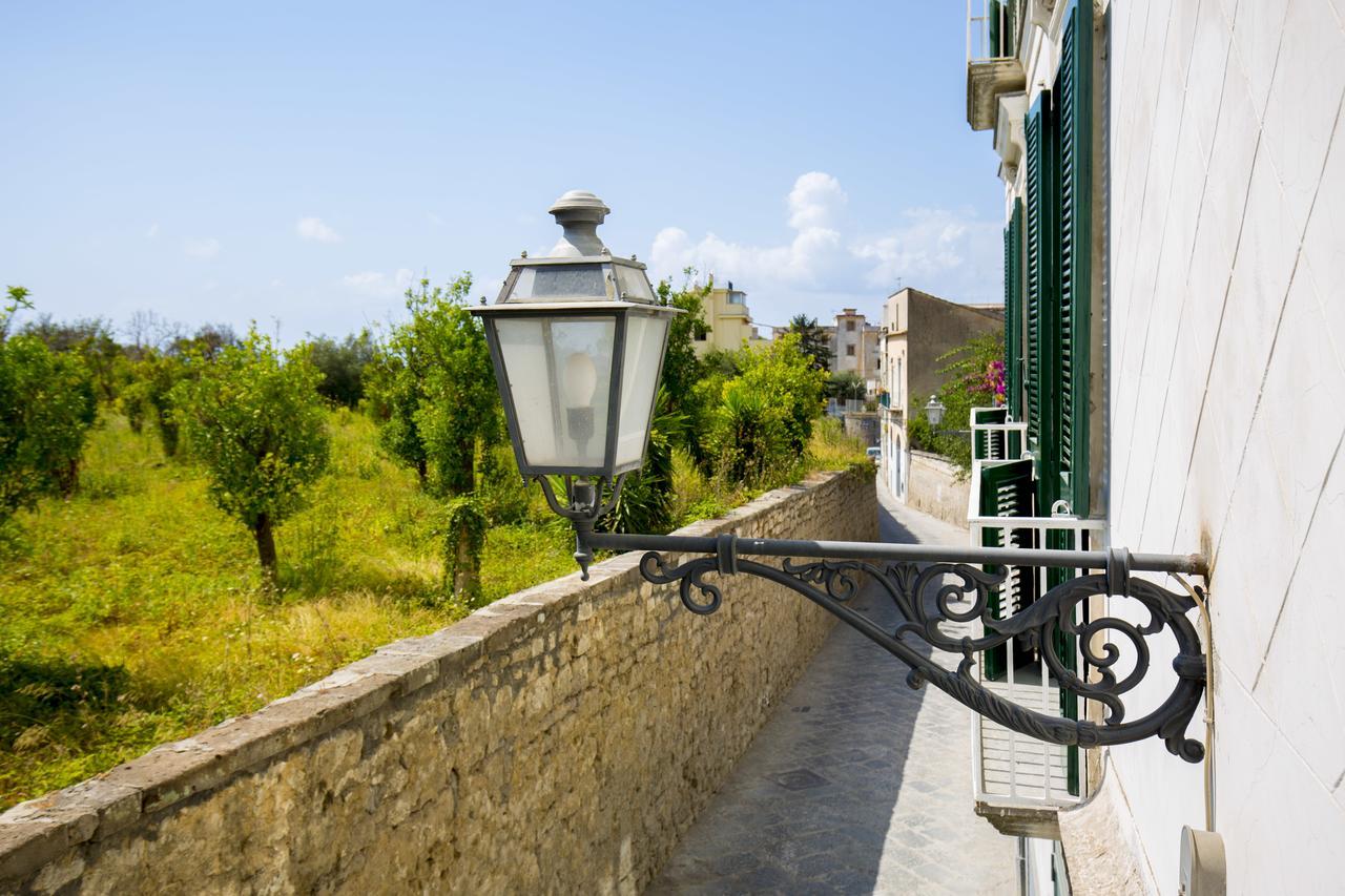Palazzo Cacace Relais Bed & Breakfast Piano di Sorrento Exterior photo